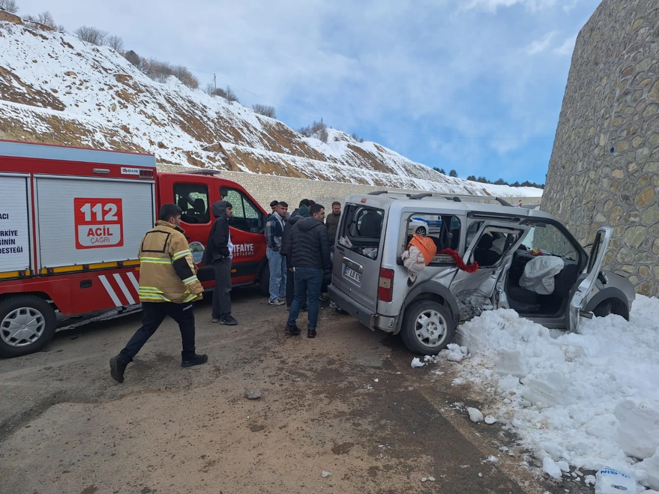 Bingöl'de trafik kazası: Birden fazla yaralı var