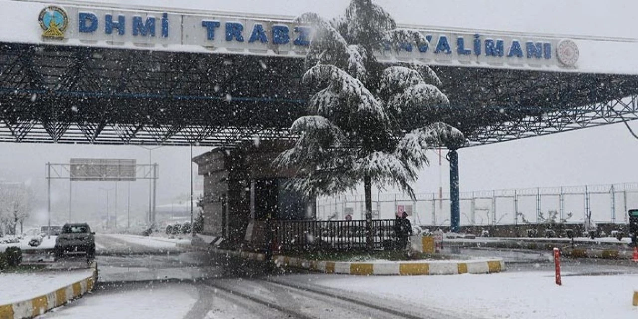 Trabzon dahil Karadeniz illerinde seferlere kar engeli! Uçuşlar iptal