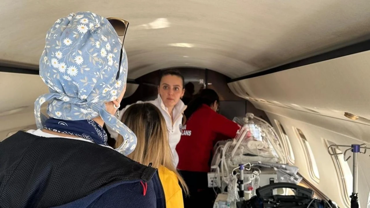 Şırnak'ta ambulans uçak 3 aylık bebek için havalandı