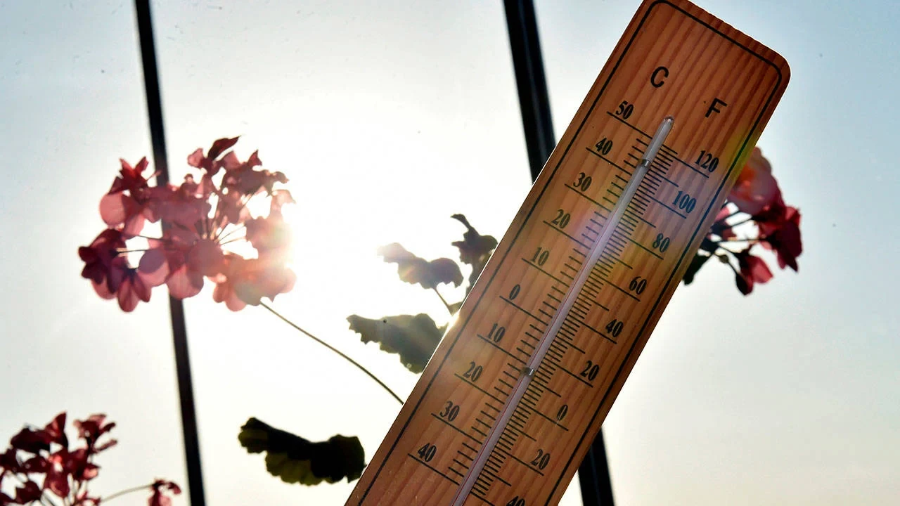 Meteoroloji Genel Müdürlüğü Raporu: Türkiye'nin Farklı Bölgelerinde Hava Durumu Değişiyor.