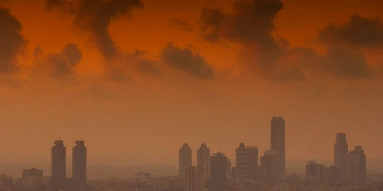 Doğu Kesimlerinde Çığ Tehlikesi Artıyor ve İstanbul'da Hava Kirliliği Alarmı Verildi