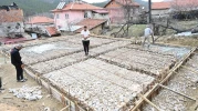 Isparta Belediyesi’nden evi yanan aileye yardım eli