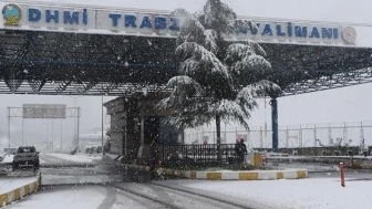 Trabzon dahil Karadeniz illerinde seferlere kar engeli! Uçuşlar iptal