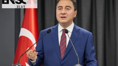 Ali Babacan, depremzedelerle buluşmak için Hatay'a gitti