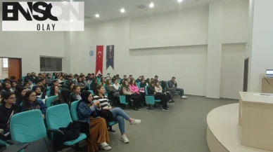 Kars’ta öğrencilere kadına yönelik şiddetle mücadele eğitimi verildi