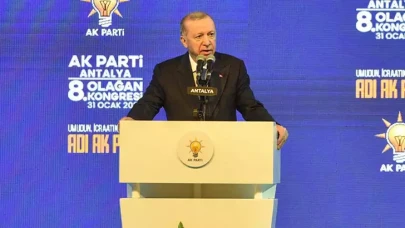 Cumhurbaşkanı Erdoğan: Sayın Özel, oturduğu koltuğun hakkını hala veremedi