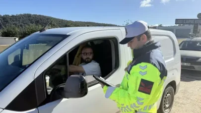 Bodrum'da jandarmadan dron destekli denetim, hatalı sollama yapan sürücü, Yanlış yaptım