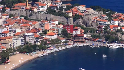 Karadeniz'in has ilçelerinden Amasra’da gezilecek yerler