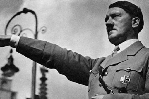 Adolf Hitler kimdir?